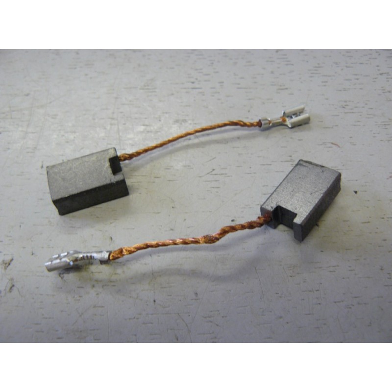 Щетка графитовая (пара) 12x7x19 ЗУБР U503-181-045-W