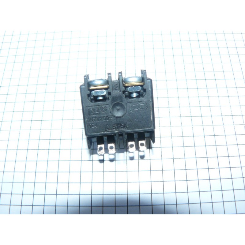 Выключатель SF125 7(7)A 5E4 ЗУБР V000-003-302